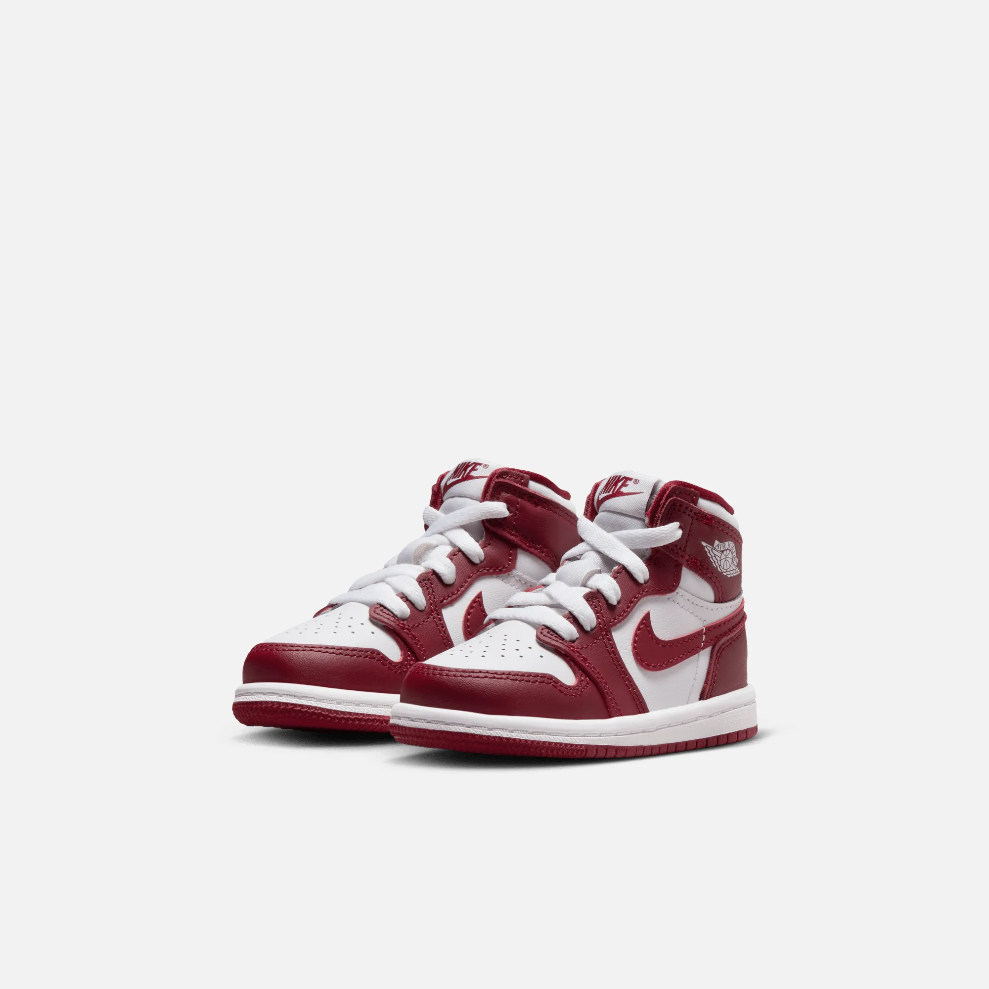 Air Jordan Kids' 1 Retro High OG 'Artisanal Red' (TD) can be rewritten as Air Jordan Kids' 1 Retro High OG Artisanal Red Toddler