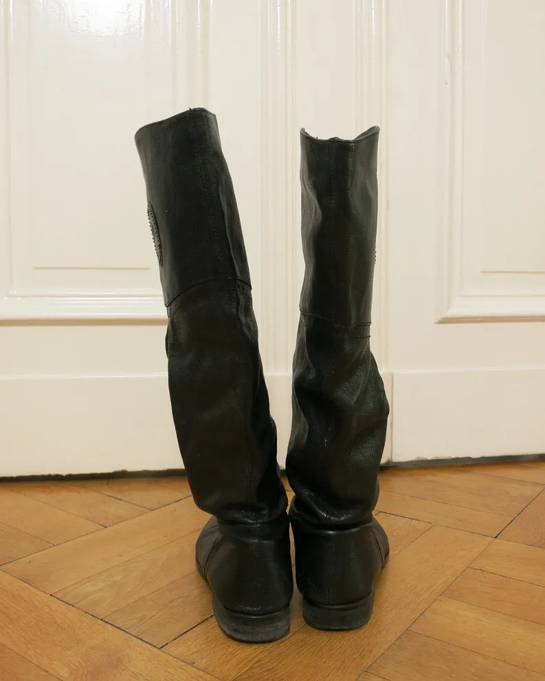 Black leather equestrian boots