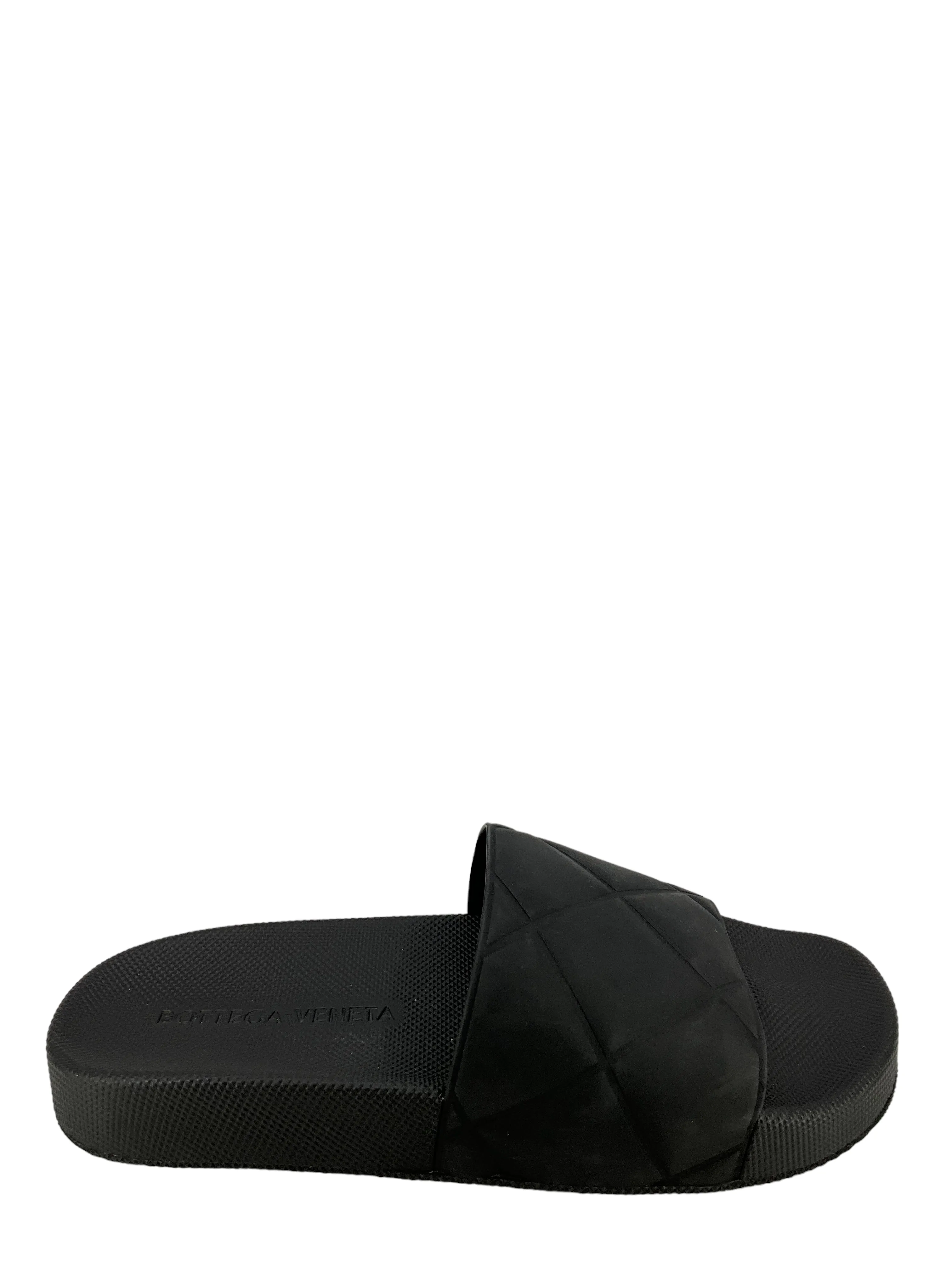 Bottega Veneta Black Rubber Slide Sandals Size 8