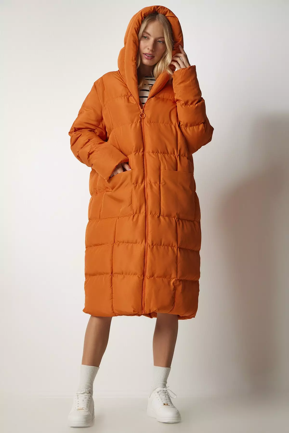 Hooded Long Inflatable Coat for Women in Istanbul - Buy Now