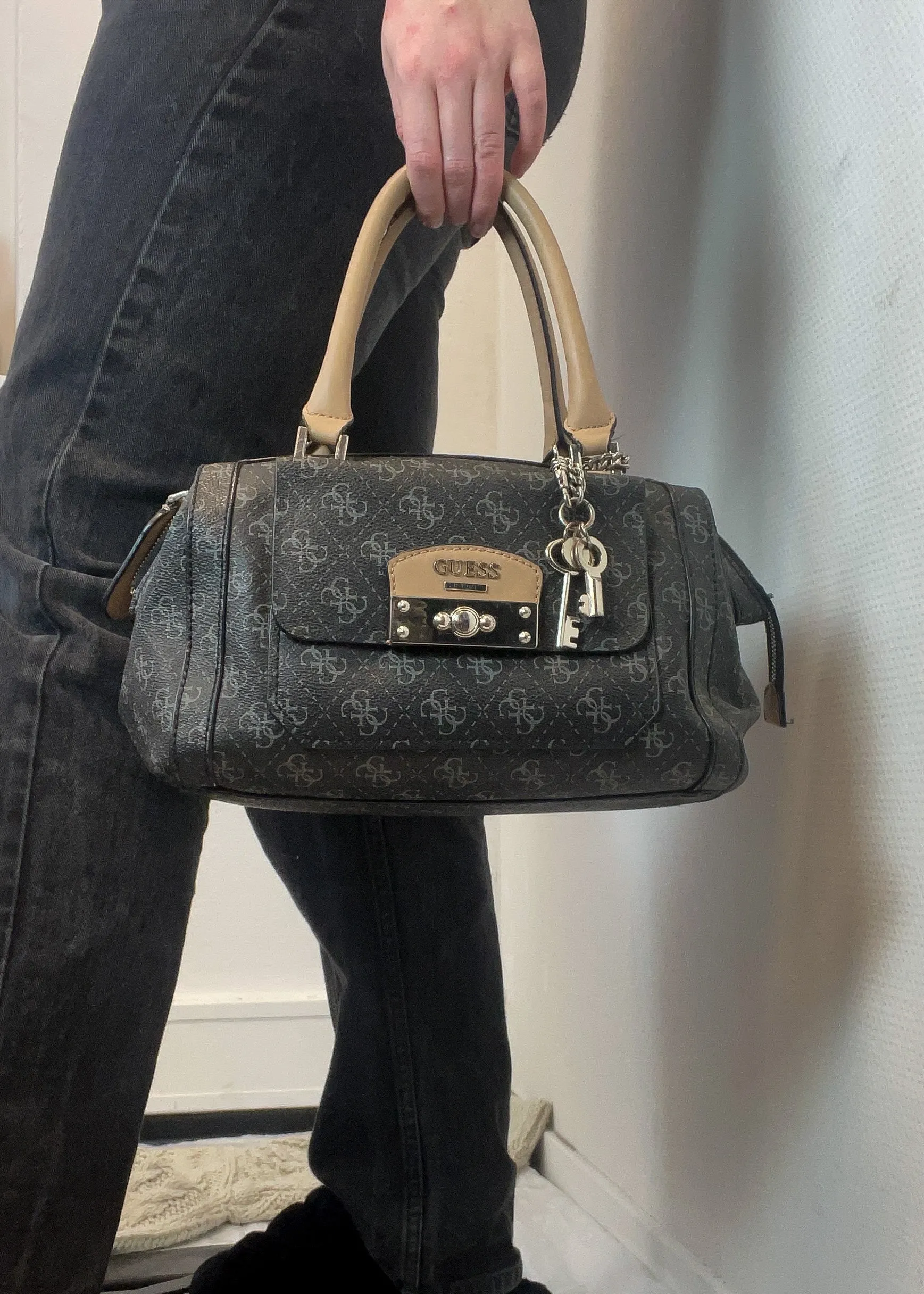 Monogram Handbag Guess