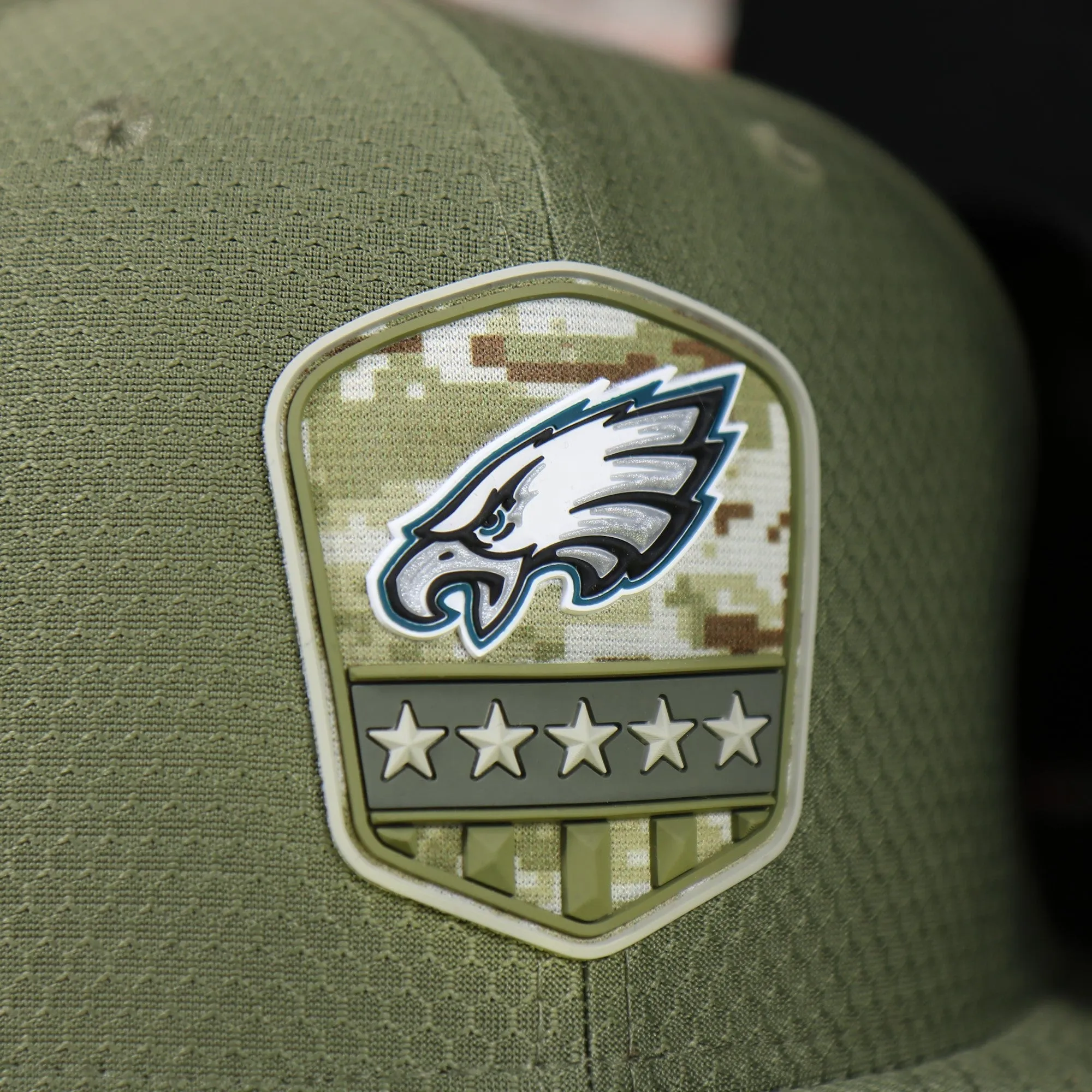 Philadelphia Eagles 2019 Salute To Service Fitted Hat