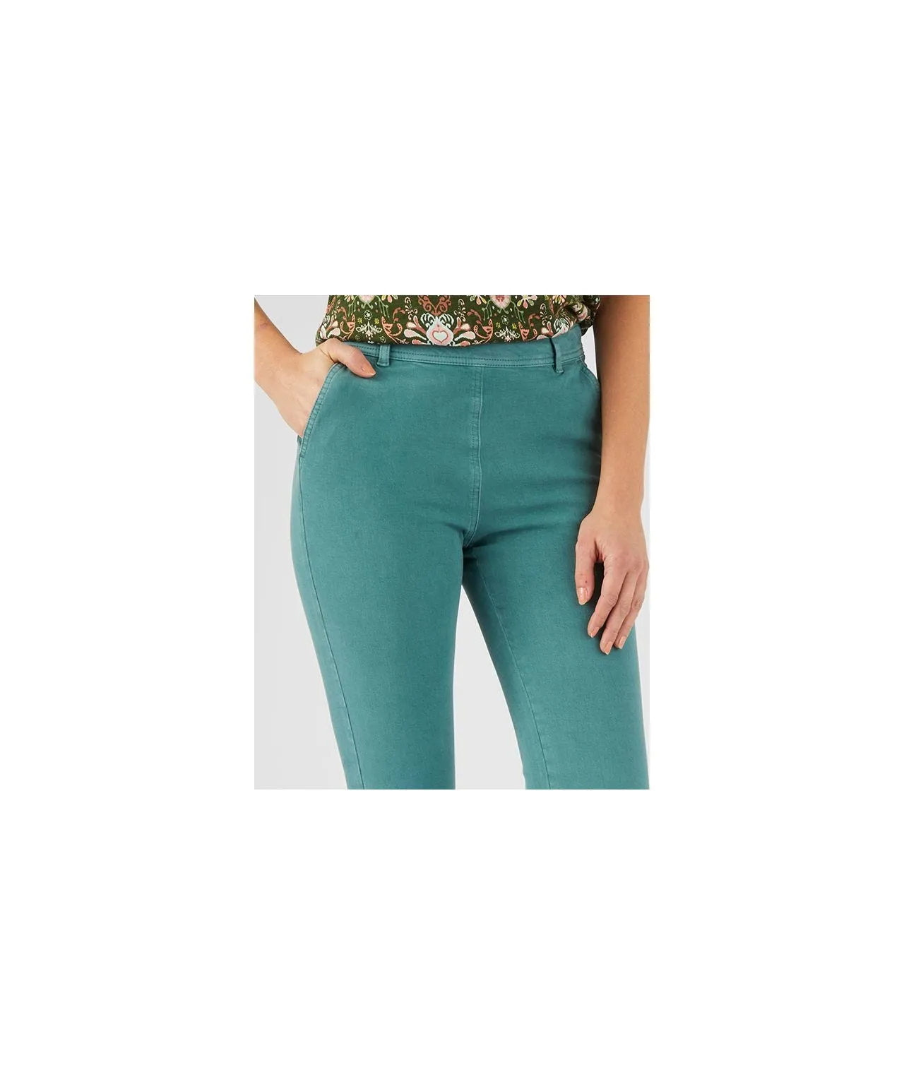 Cotton Rich Trousers with Two-way Stretch